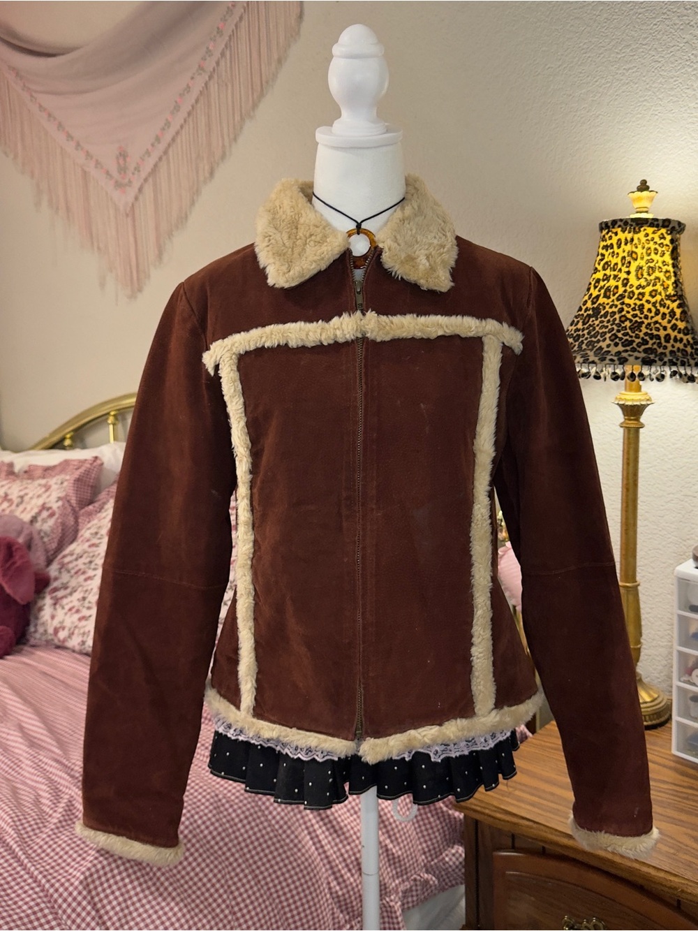 Y2K Brown Leather Jacket with Cream Shearling Trim - Picture 7 of 12
